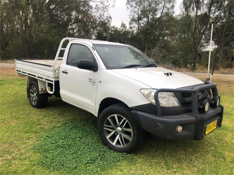 2009 TOYOTA HILUX C/CHAS SR (4x4) KUN26R 09 UPGRADE